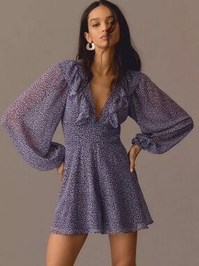Hutch Romper deep V floral with pockets size medium